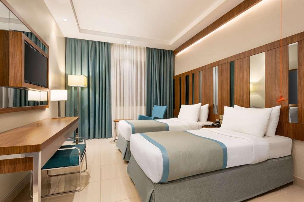 Ramada By Wyndham Makkah Zad Al Tayseer Mecca Phòng bức ảnh
