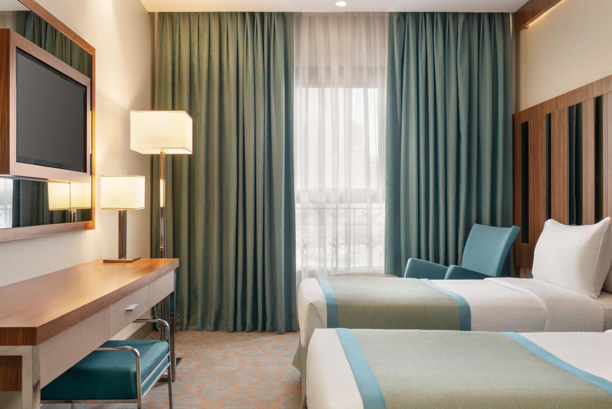 Ramada By Wyndham Makkah Zad Al Tayseer Mecca Ngoại thất bức ảnh